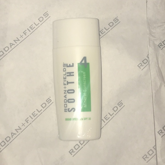 Rodan and Fields SOOTHE spf 30 Sunscreen - Picture 2 of 4